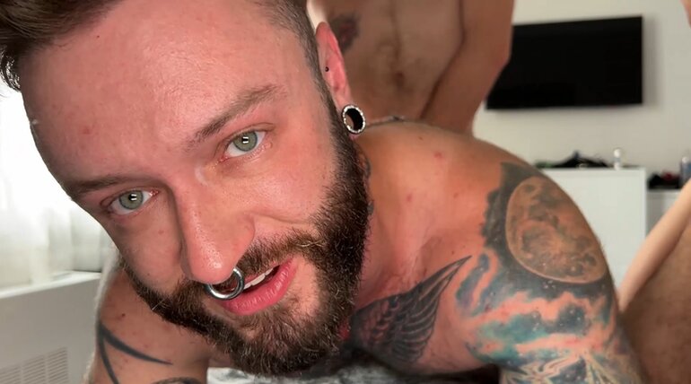 Andrew FFoenixxx in IML BUCKET CUNTS