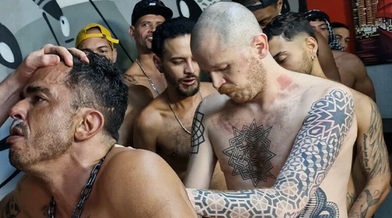 Ginger Tattoer in PIGS IS PIGS